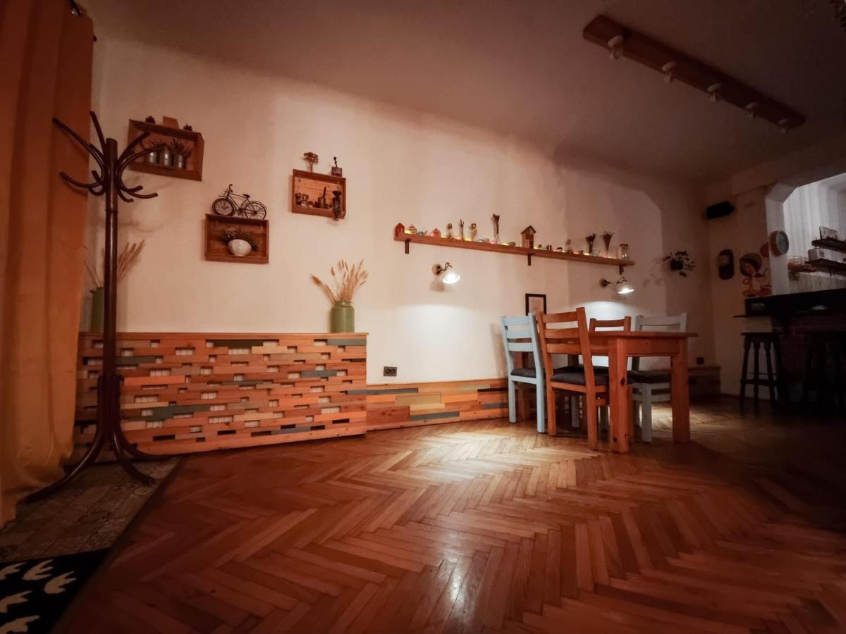 Home Central Apartment Braşov Exterior foto