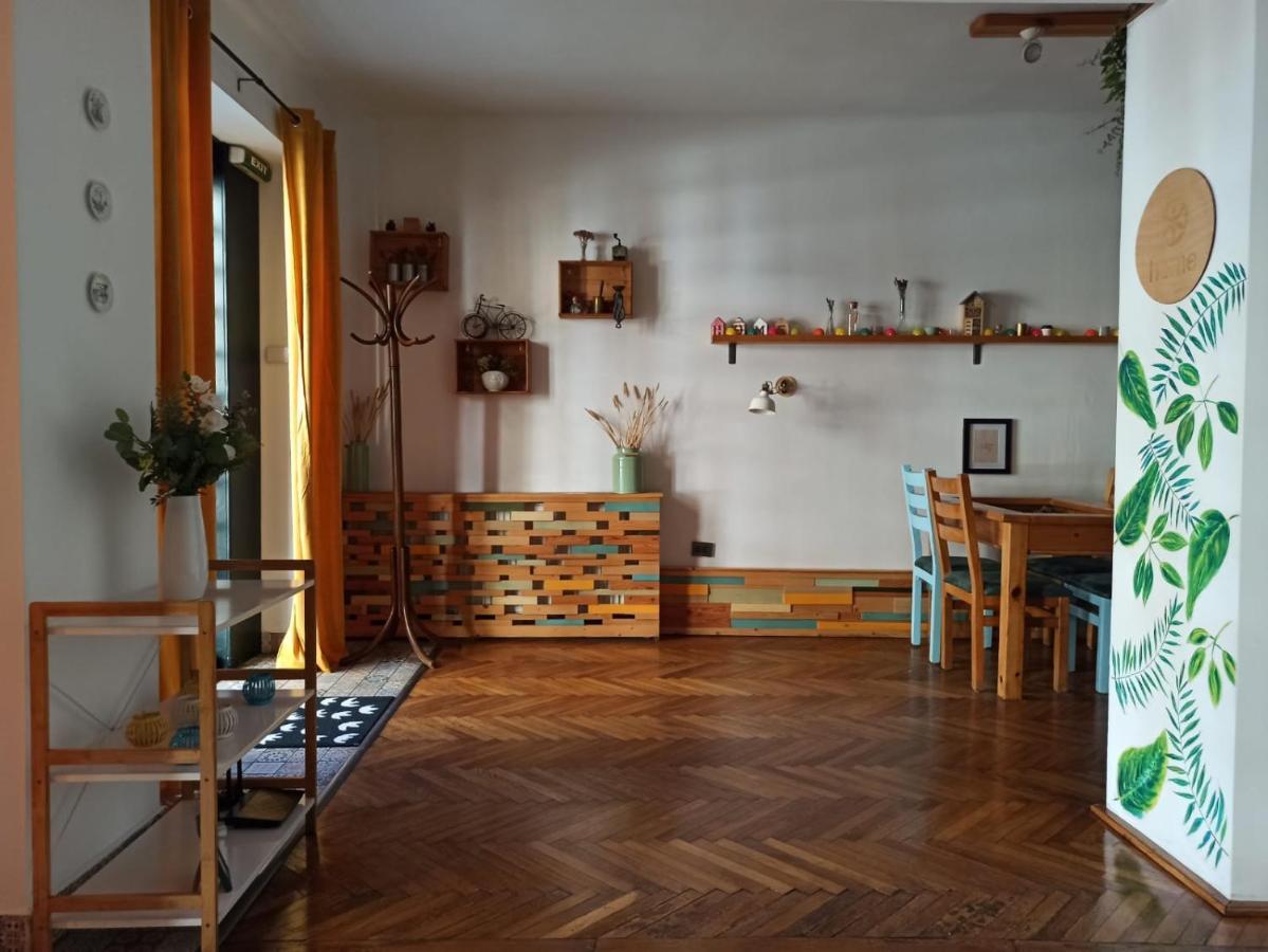 Home Central Apartment Braşov Exterior foto